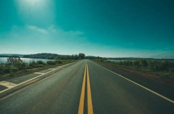 Jalanan yang monoton. (luvah.org)