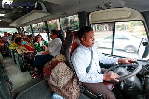 opir bus. (pnomphenpost.com)