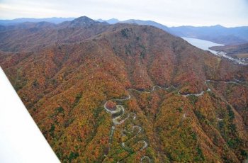 Jalan Irohazaka. (japaninsides.com)