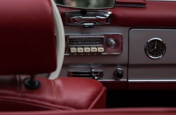 Nyalakan Radio. (pixabay)