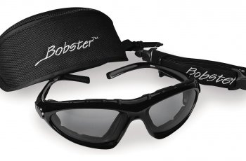 Kacamata dengan lensa photochromic. (bobster.com)