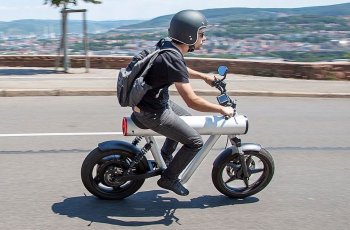 Sepeda Motor Listrik Pocket Rocket. (MikeShouts)