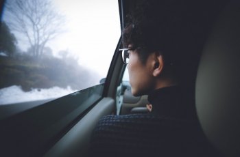 Buka Jendela Sebentar, ya. (Pexels)