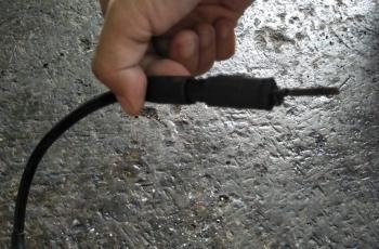 Kabel speedometer putus. (Mobimoto.com/Husna Rahmayunita)