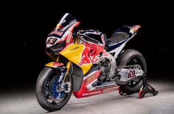 Motor Superbike yang Digunakan Nicky Hayden. (Asphalt and Rubber)