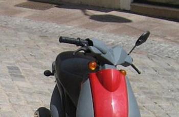 Skuter Ludix 50 cc. (motorbeam.com)