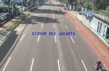 Potret sepinya Jakarta, bikin pangling. (Instagram/@dishubdkijakarta)
