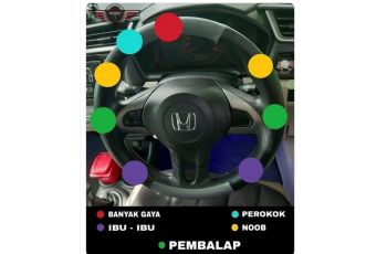 Cara pegang setir tentukan kepribadian kalian (Twitter-HoldenKlasik)