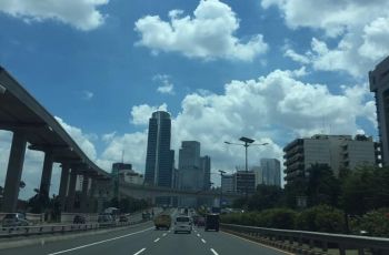 Potret langit Jakarta. (Facebook/Difa Muhammad Zharfan Hikmatiar)